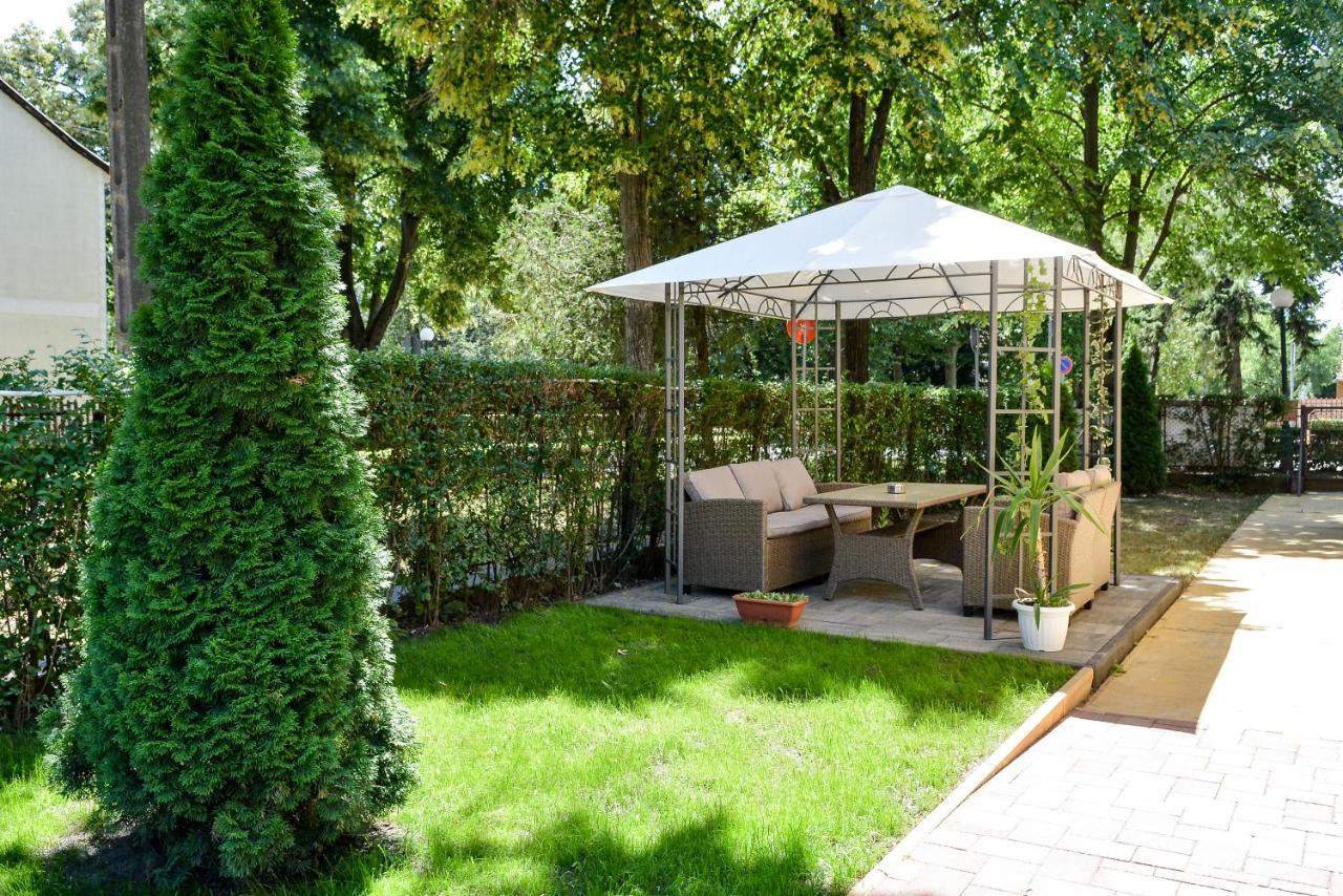 Pensjonat Media Panzio Es Apartmanhaz