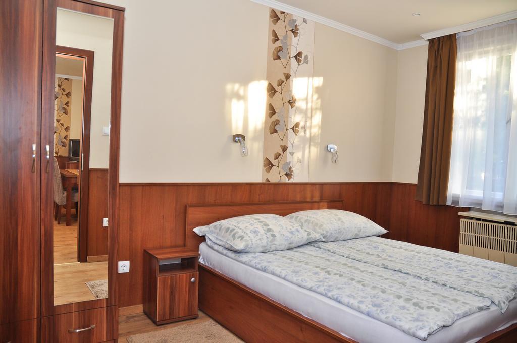 Pensjonat Media Panzio Es Apartmanhaz 3*